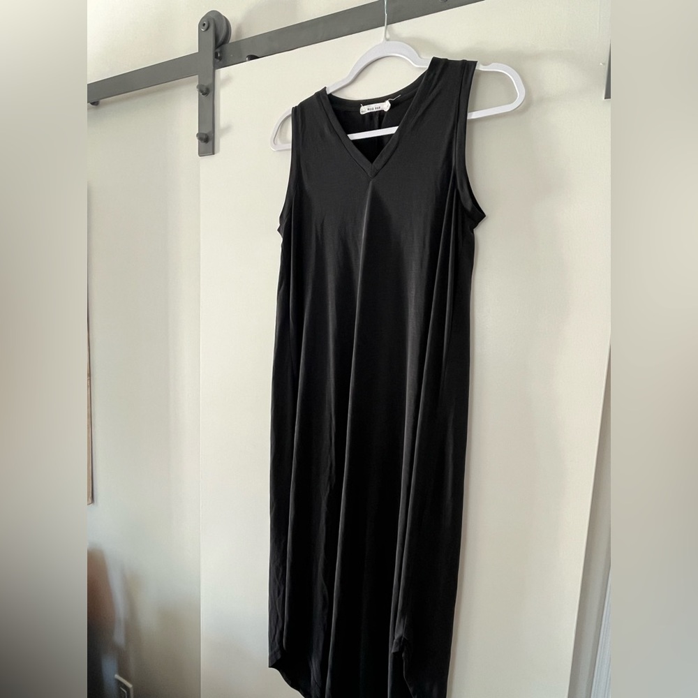 Mod Ref Dress SMALL Sleeveless V Neck Black Casual Flowy Summer Shift Drapey